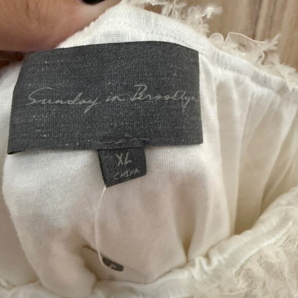 Anthropologie Cami Feathered Tank Top Sunday in Brooklyn White Size XL NEW - Picture 6 of 9